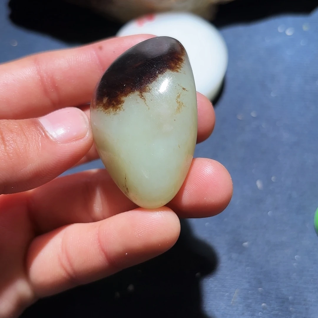 和田玉未镶嵌珠宝奇石