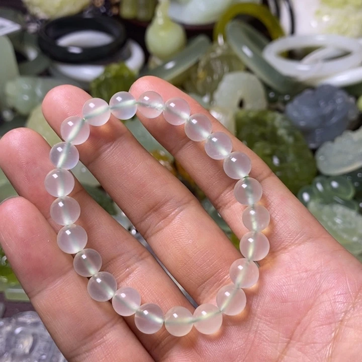 岫玉岫玉颈饰未镶嵌