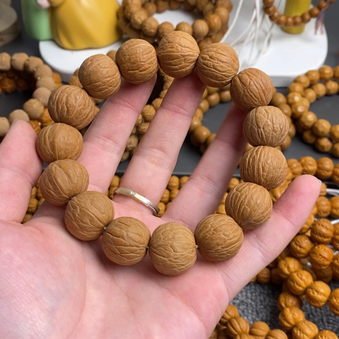 赫***隆手串猴头核桃1111111