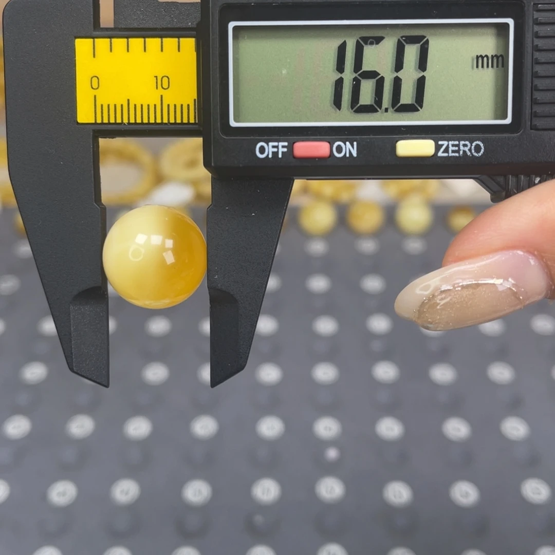 琥珀未镶嵌裸石98