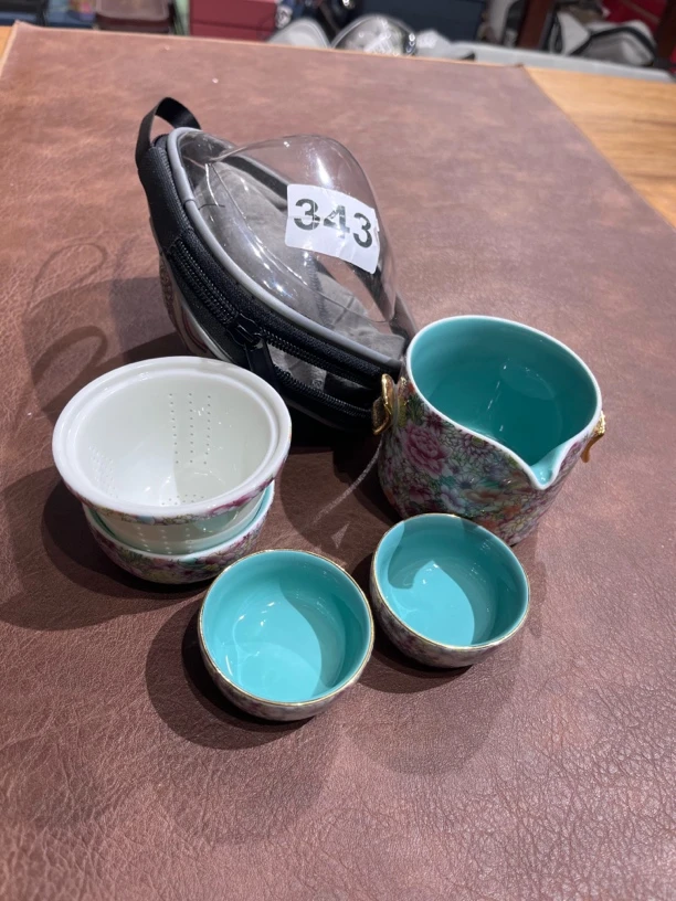 343珐琅彩一壶二杯旅行茶具