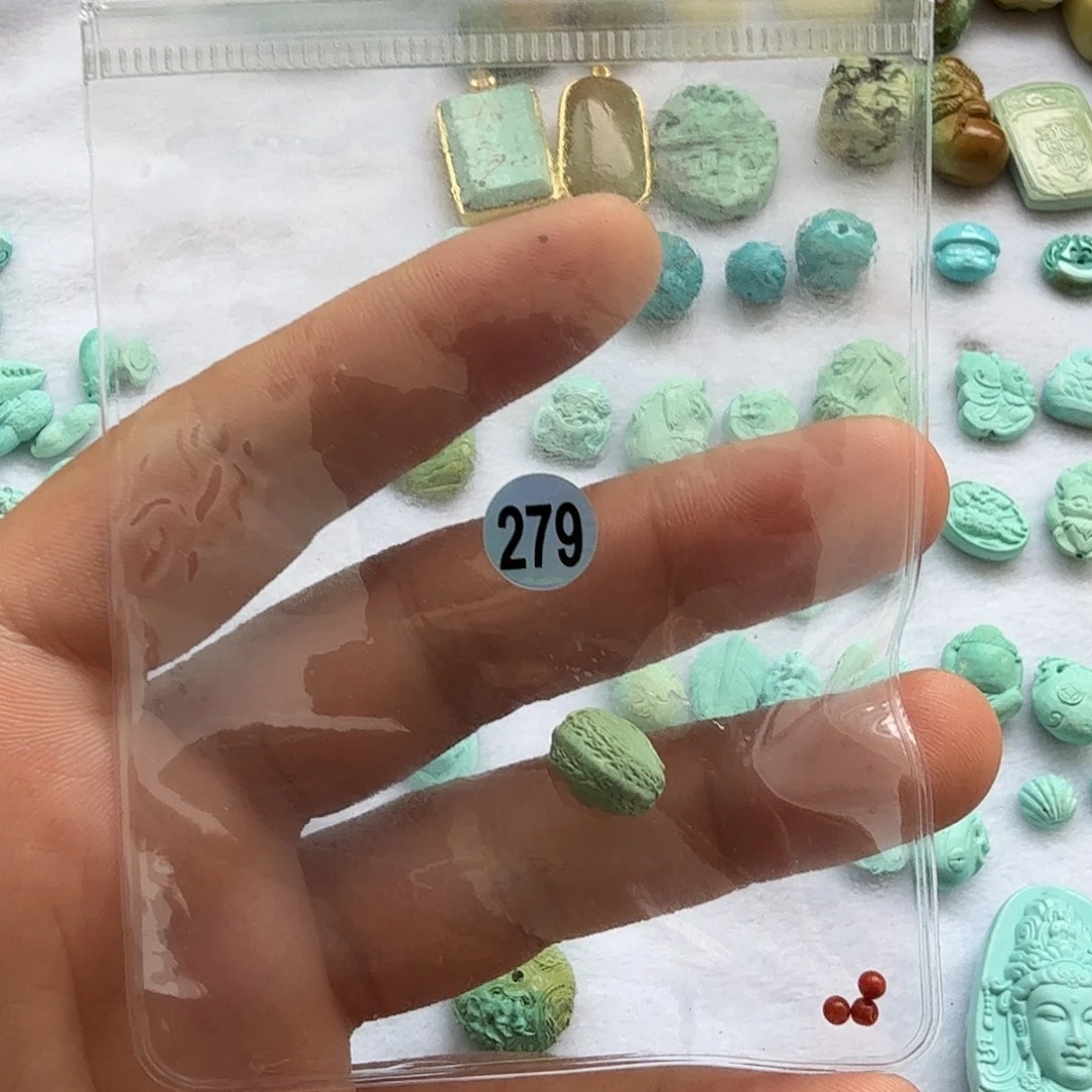 芬***克南红玛瑙未镶嵌珠宝奇石