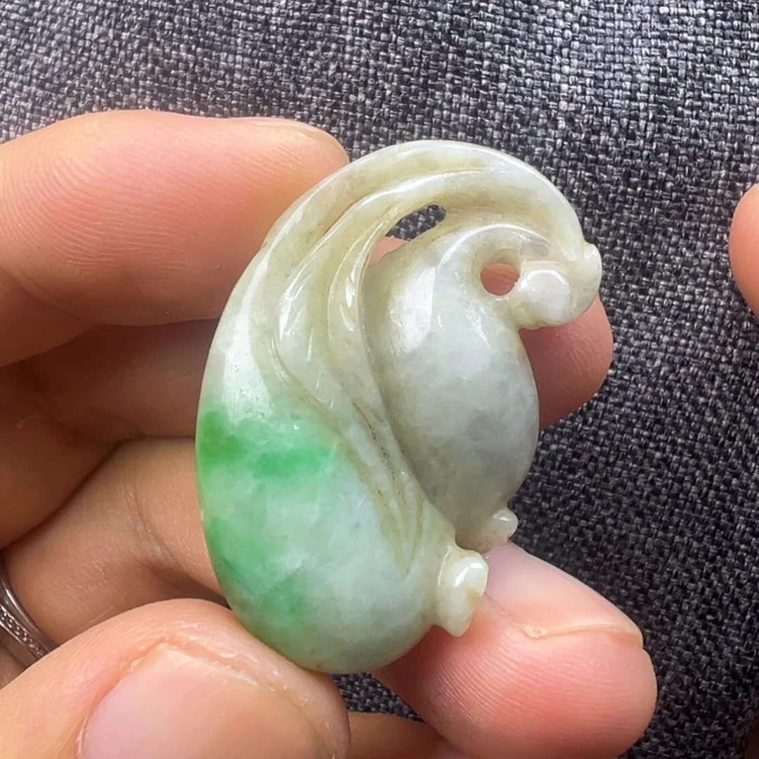 翡翠未镶嵌颈饰66666