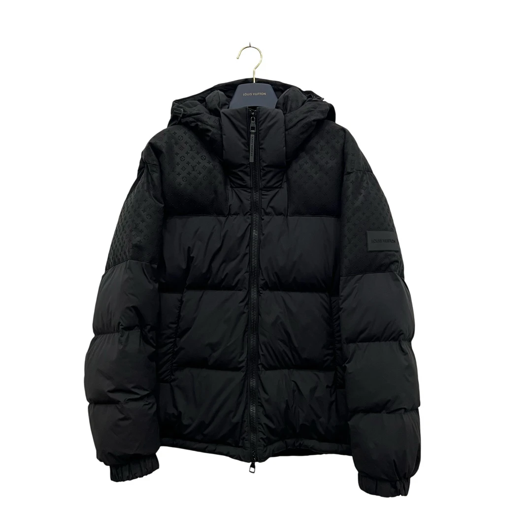 99新 LouisVuitton/路易威登 拼接刺绣浮雕连帽外套 44码/98新
