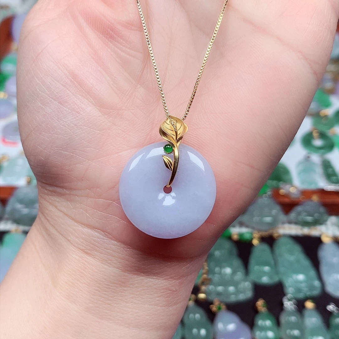 翡翠颈饰18K金镶嵌天然翡翠A货