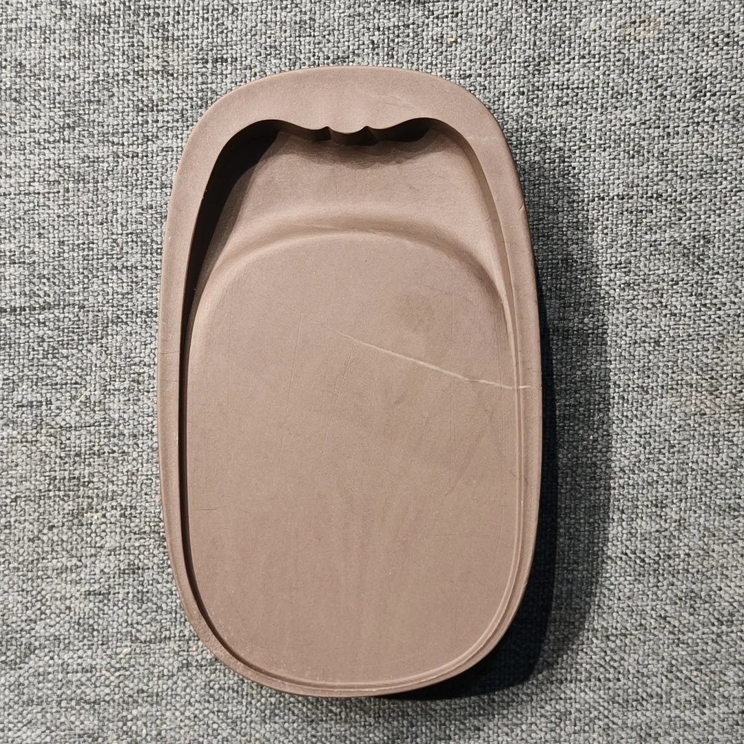 老坑洮砚，喇嘛崖老坑鸊鷉血花池砚，尺寸12.6*7.6*2厘米