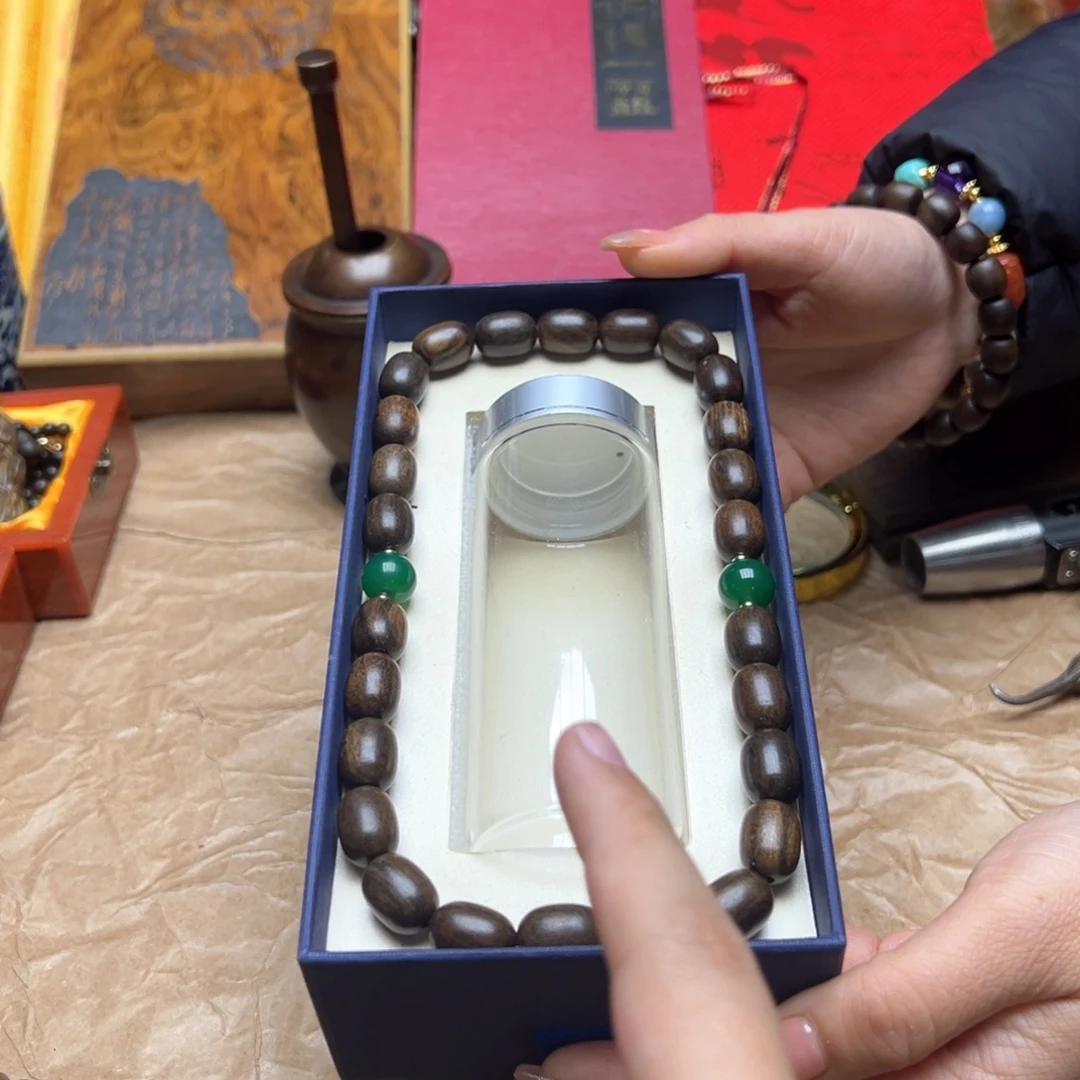 大叶紫檀（黑酸枝木类）