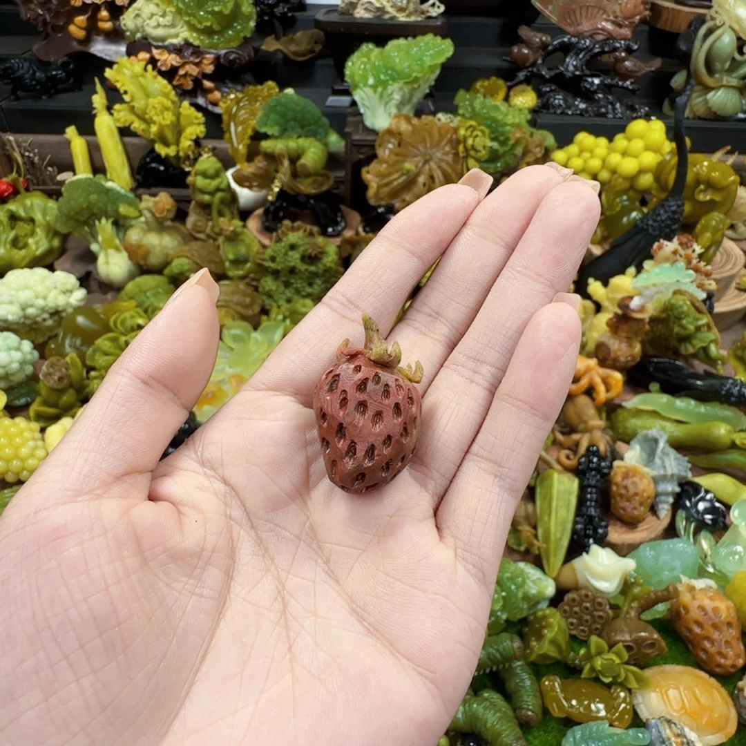 蛇纹石玉未镶嵌摆件