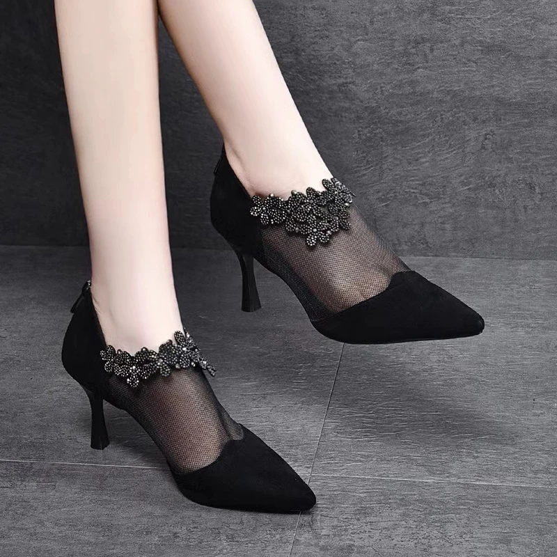 2025年春夏新款细跟单鞋女真皮水钻网纱凉靴女气质小众镂空高跟鞋