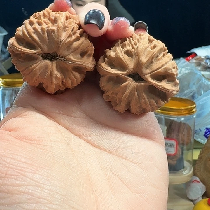 桃核吊坠天地40尺