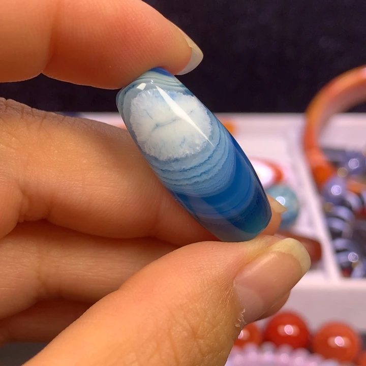 未镶嵌玛瑙/玉髓珠宝奇石