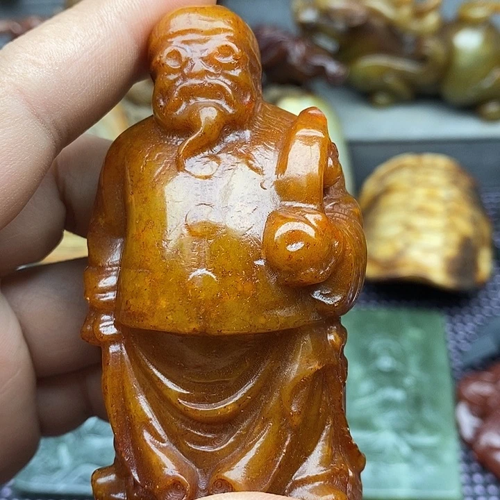 未镶嵌蛇纹石玉颈饰