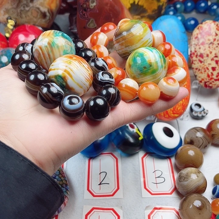 奇***遇玛瑙/玉髓未镶嵌珠宝奇石