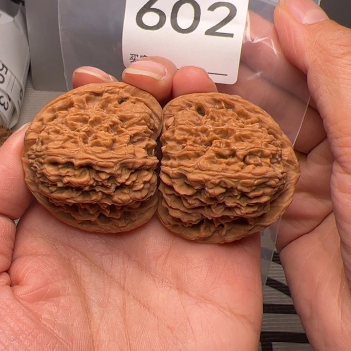 核桃全品三角疆602号