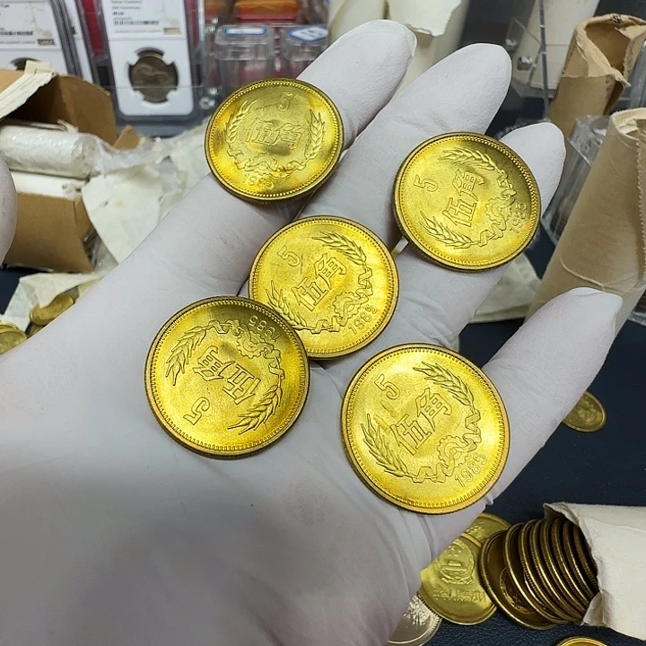 其他普通金属1985长城五角五枚扣盒卷拆