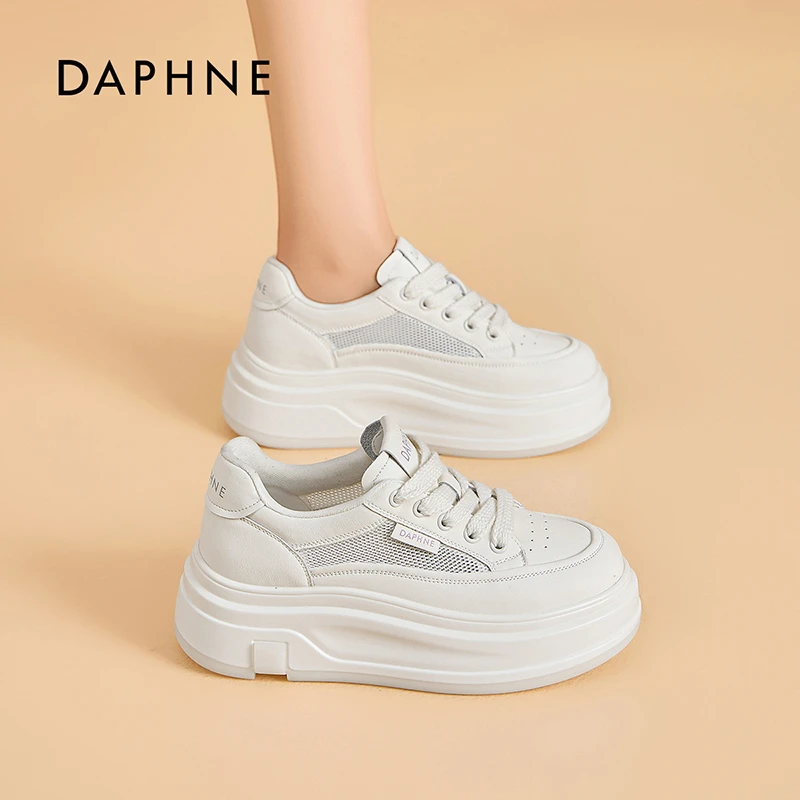 Daphne/达芙妮透气网面小白鞋女2025新款时尚增高厚底百搭运动鞋