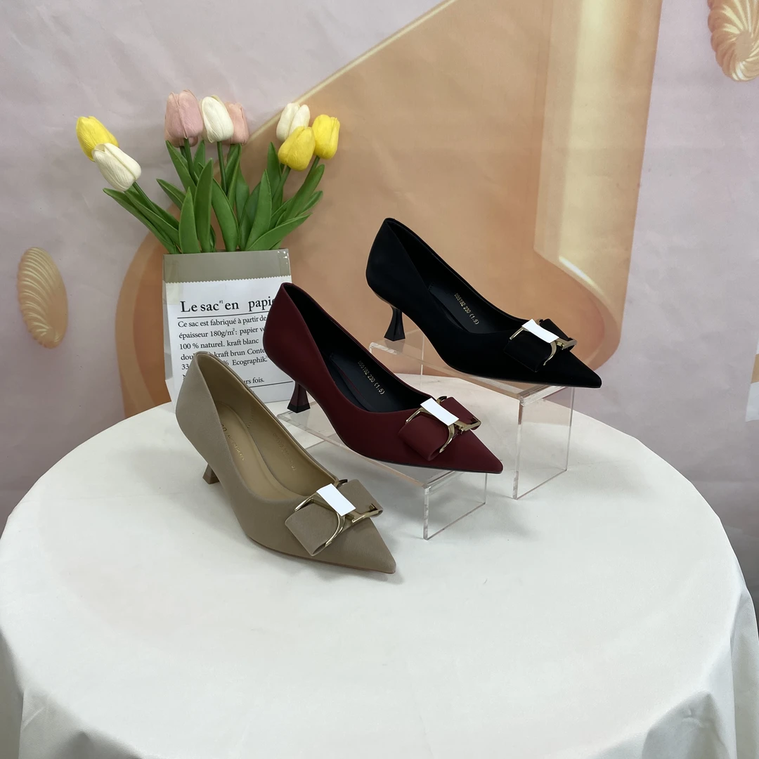 55192春秋新款时尚气质细跟尖头单鞋F