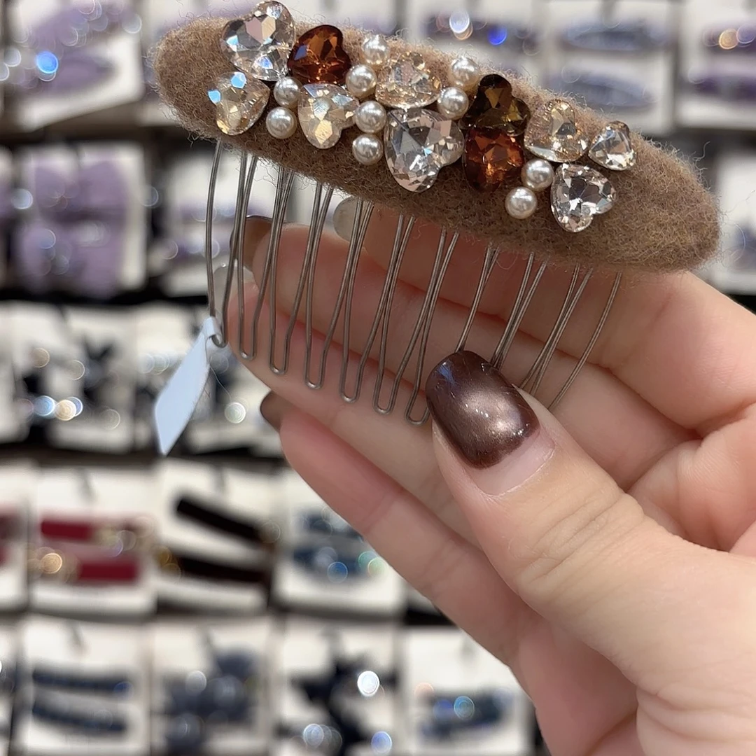 皮质铁合金卡其叉梳