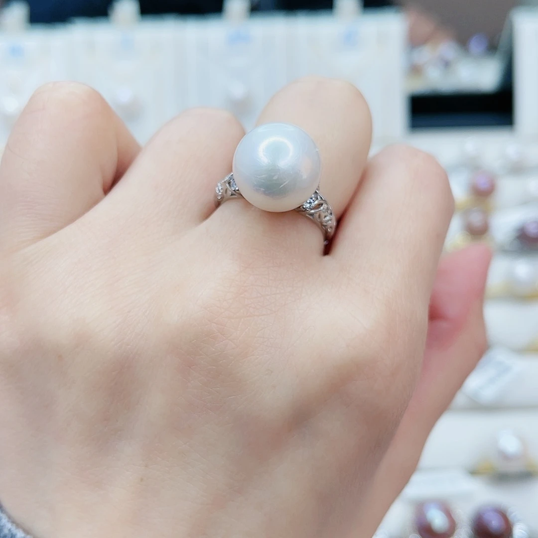 淡水珍珠颈饰未镶嵌