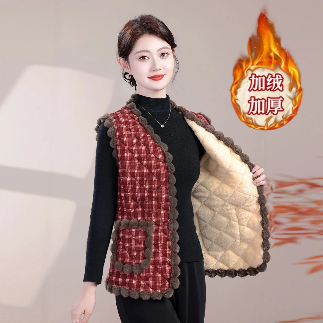 中老年妈妈格子马甲加厚加绒保暖外套舒适秋冬妈妈装时尚休闲坎肩