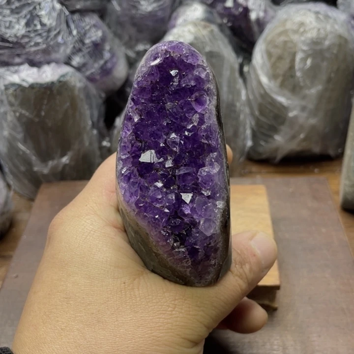 水晶未镶嵌珠宝半成品