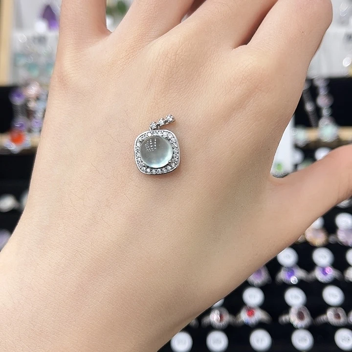 岫玉银S925镶嵌吊坠(赠链)