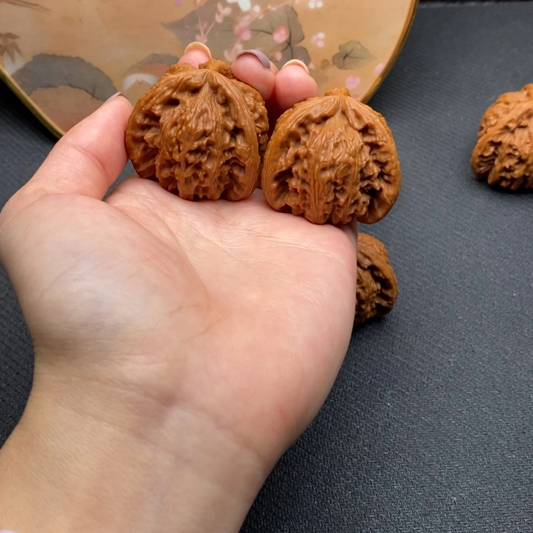 j**u白狮子1111111111