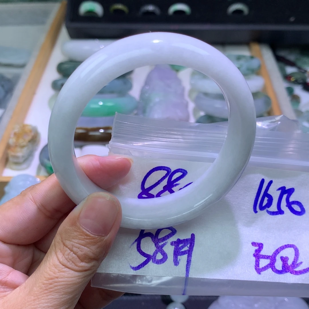 未镶嵌定制翡翠手镯58