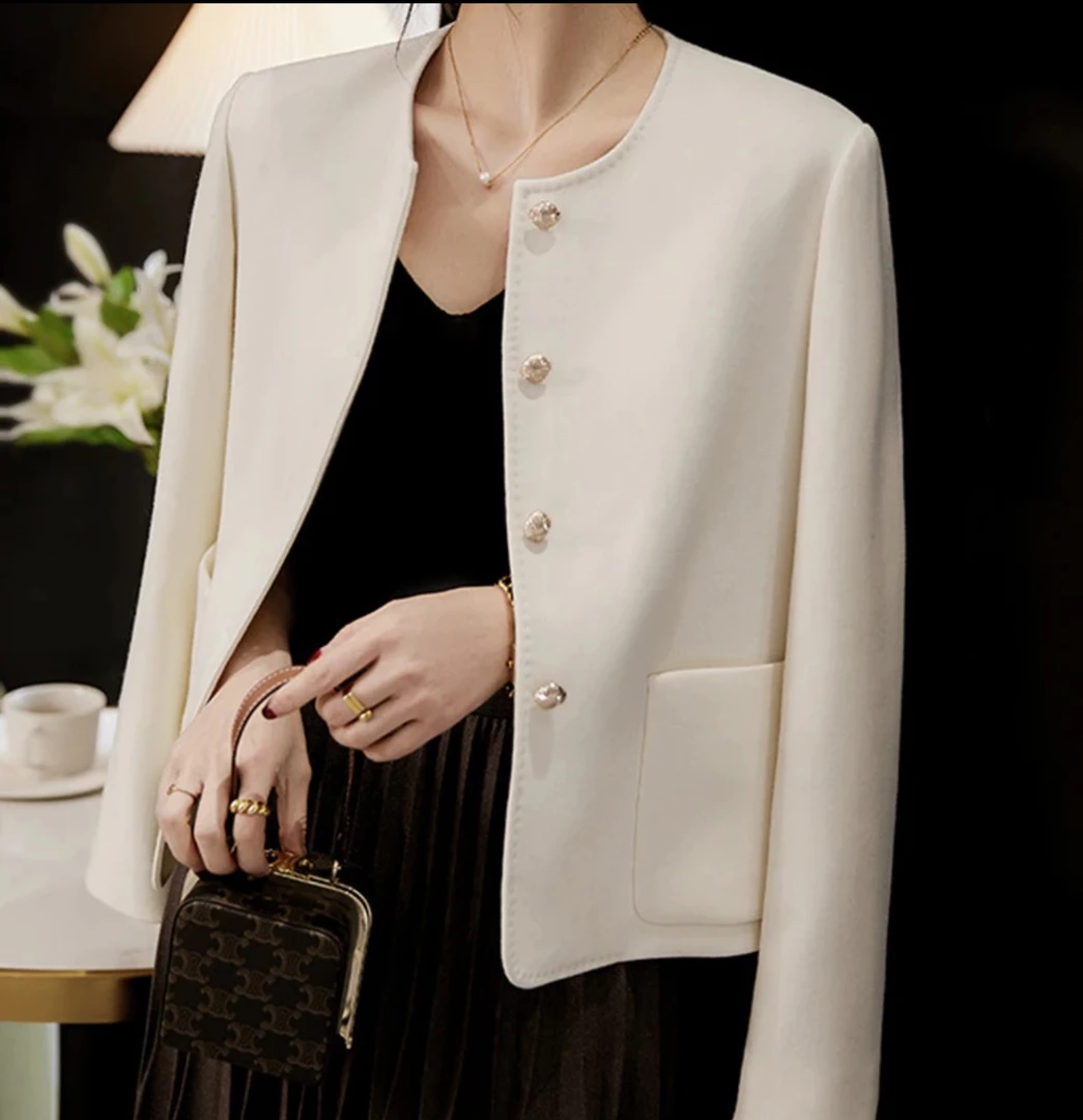 2025款小香风春秋气质小个子短款时尚休闲百搭洋气显瘦外套