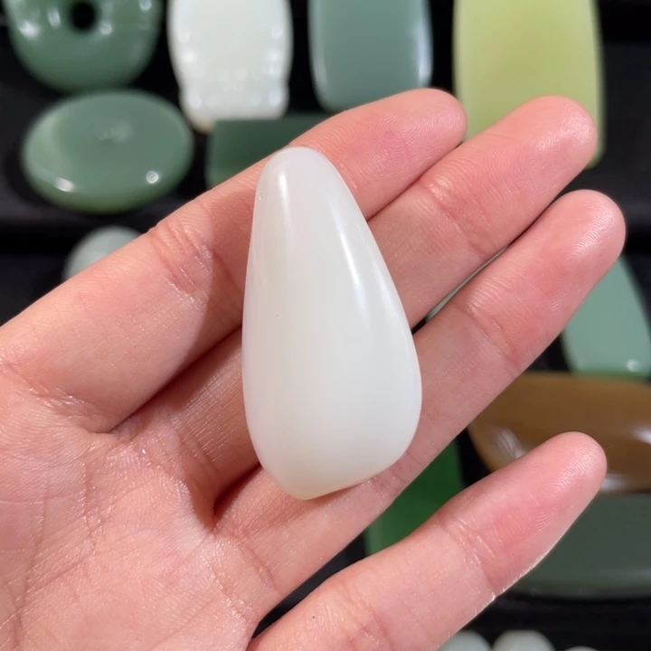 和田玉戒指未镶嵌