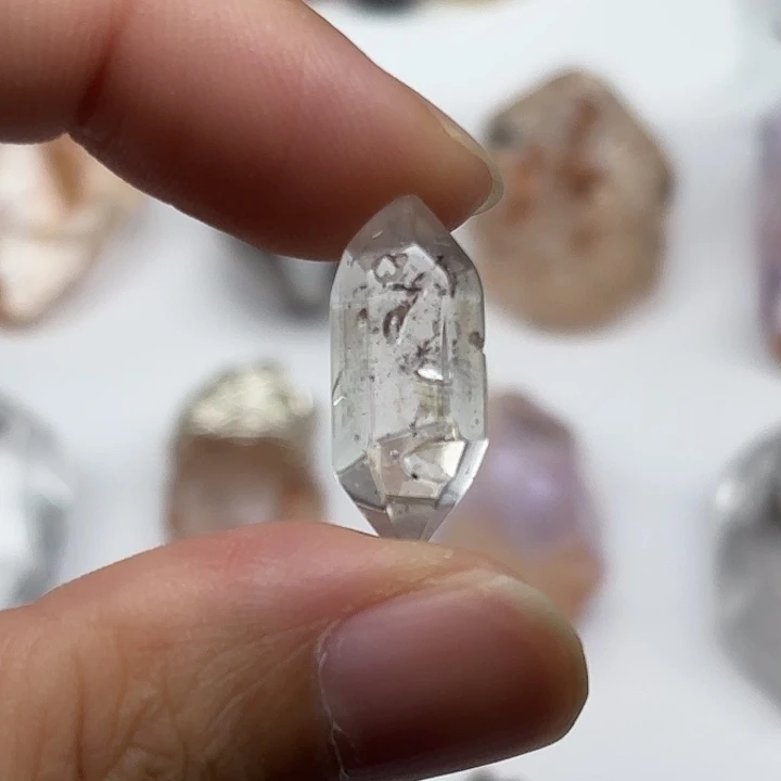 颈饰水晶未镶嵌闪灵钻22mm