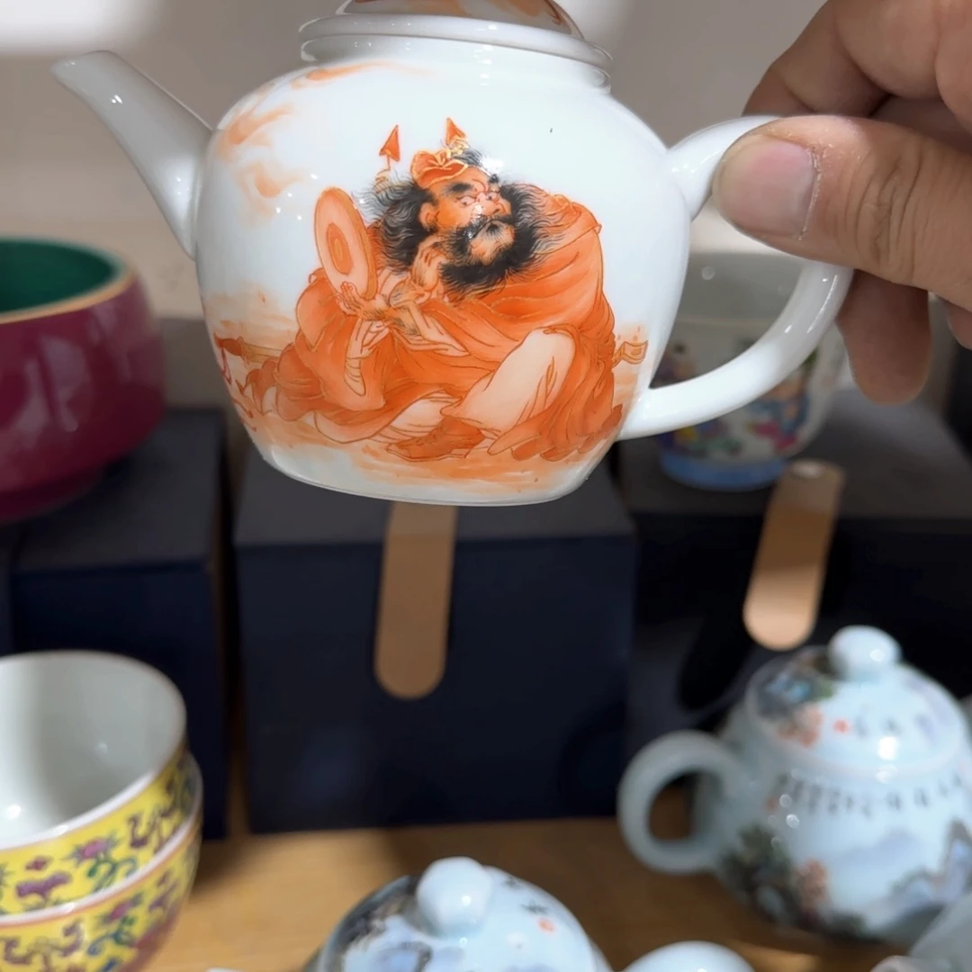 瓷片瓷器和陶瓷艺术的创作