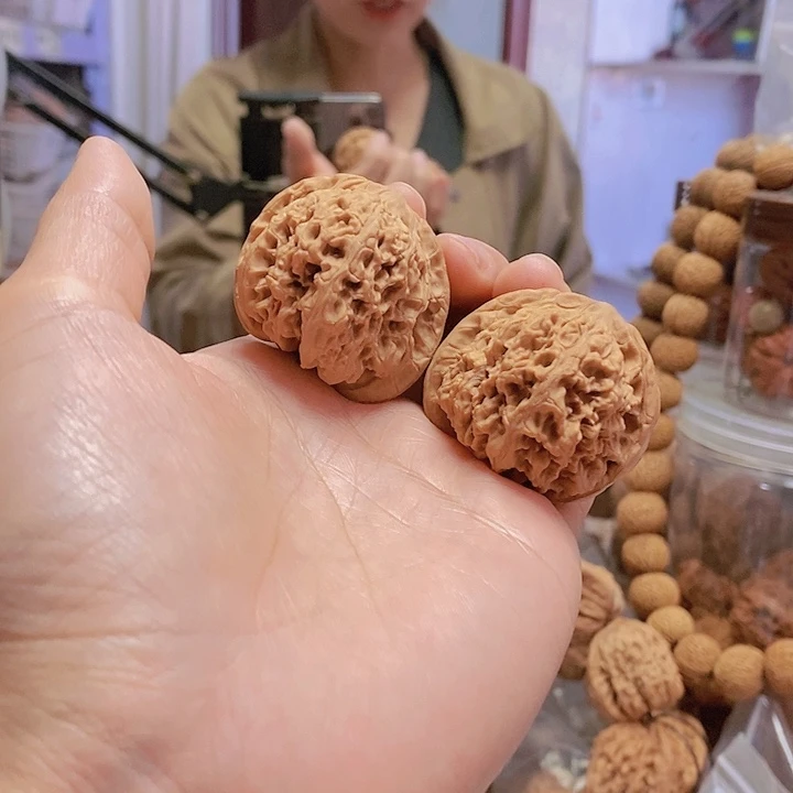 【闪购商品】文玩核桃把件晓*I39龙洞峪小众