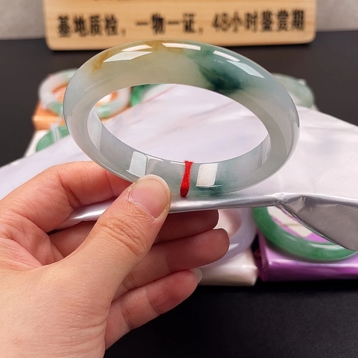 翡翠未镶嵌手镯手镯50