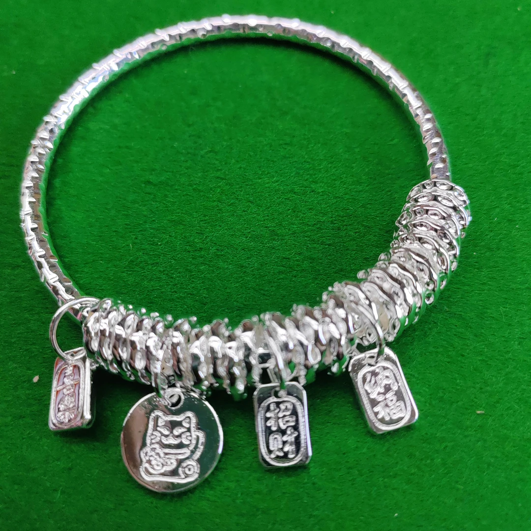 实心精品手镯49g(无礼盒)YZ029