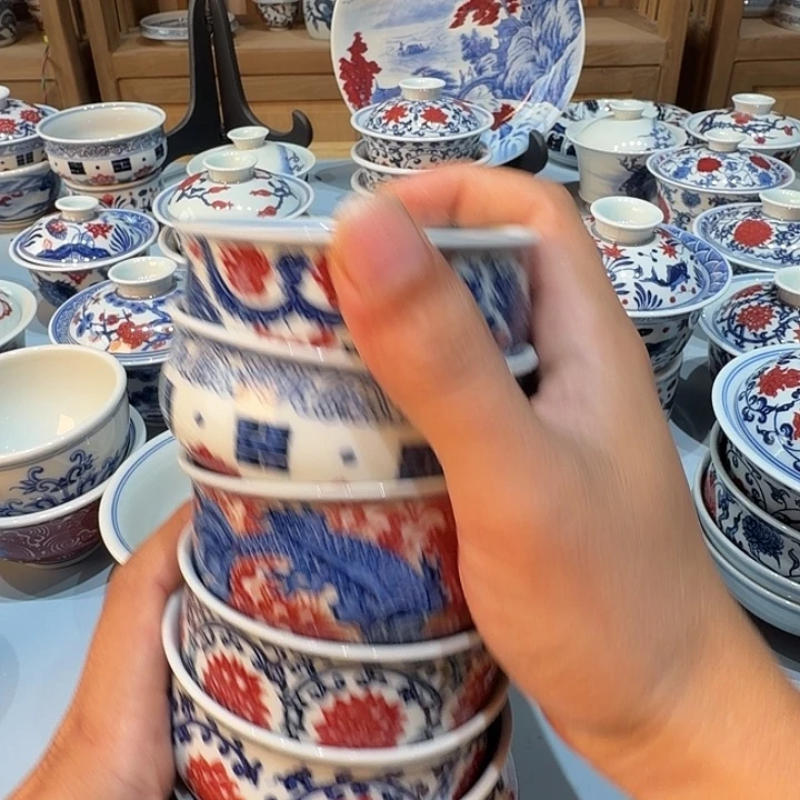 E***哥瓷片哈哈哈哈哈哈哈