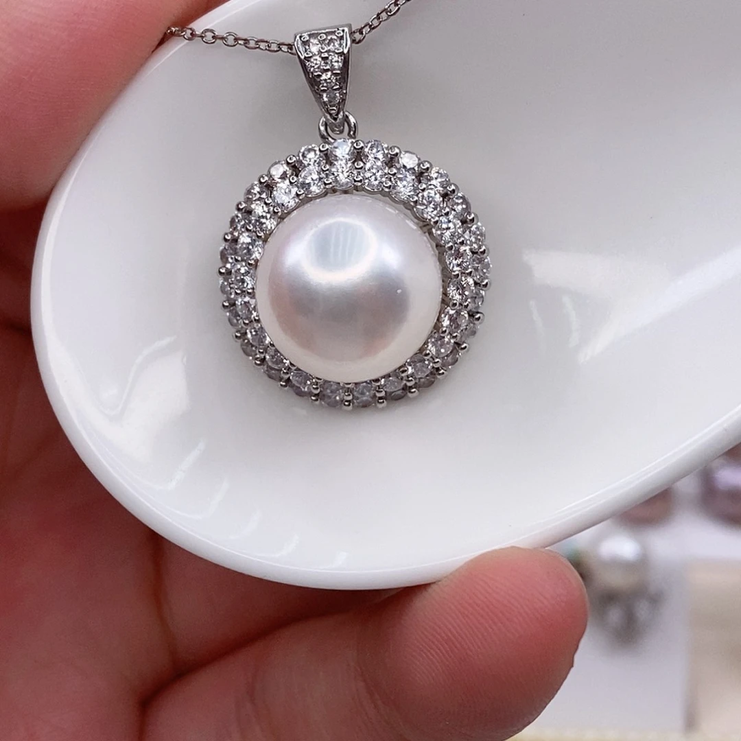 淡水珍珠合金吊坠(赠链)13/14mm微瑕