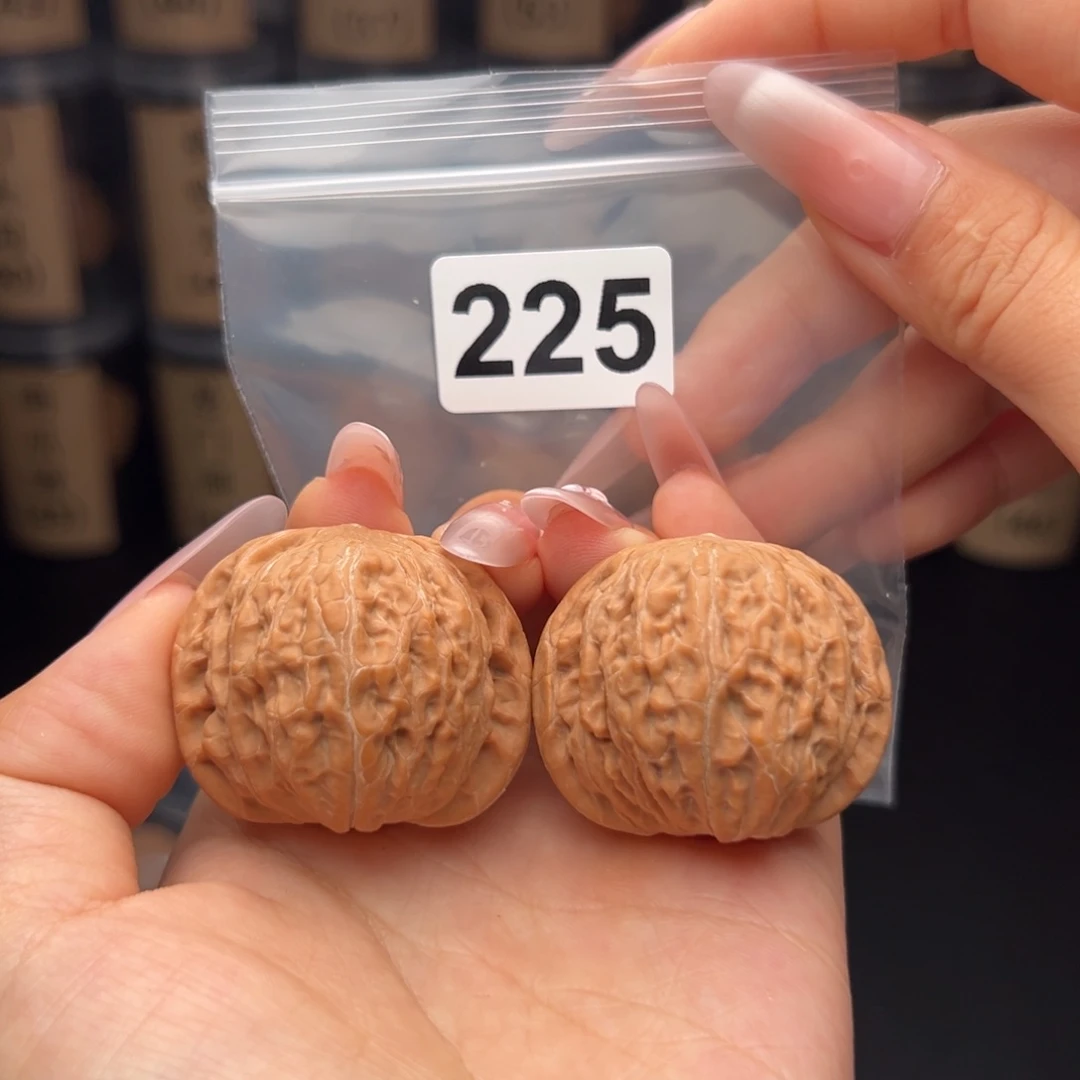 文玩核桃吊坠铁锤42全品