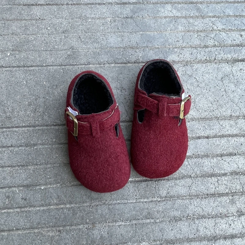 儿童红色加厚棉鞋女童新款加绒博肯鞋男童防滑棉鞋加厚皮鞋