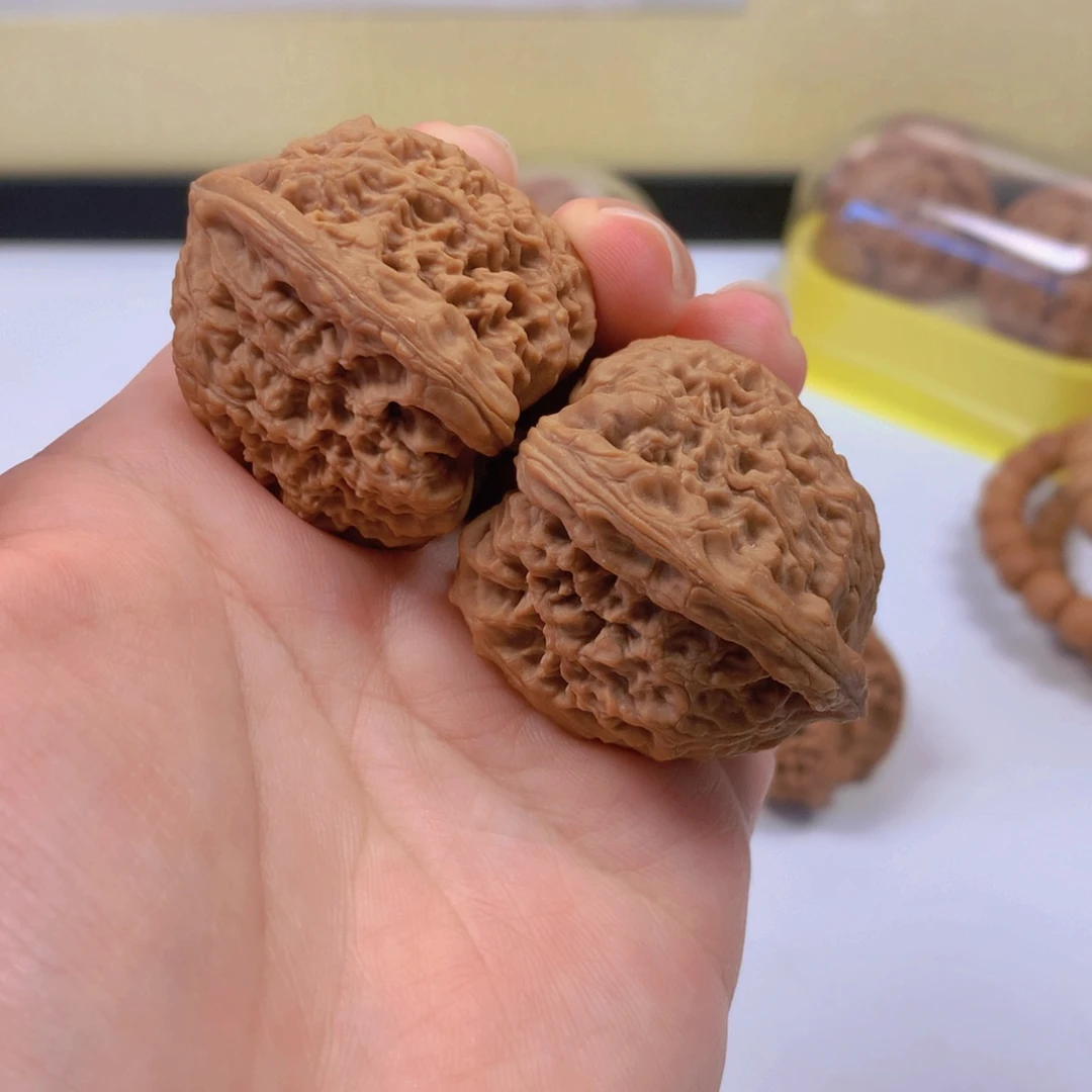 文玩核桃把件南疆石38尺