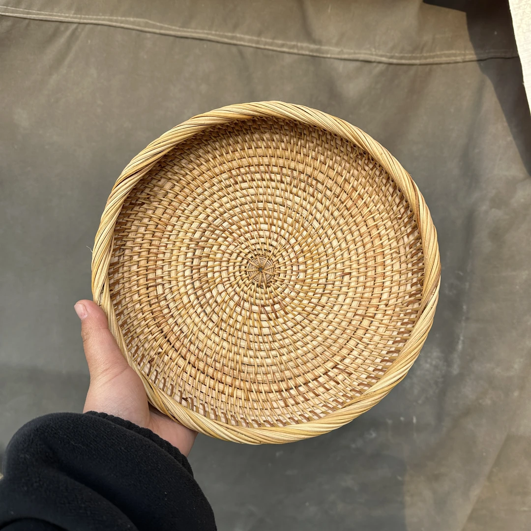 藤编浅盘水果盘小号