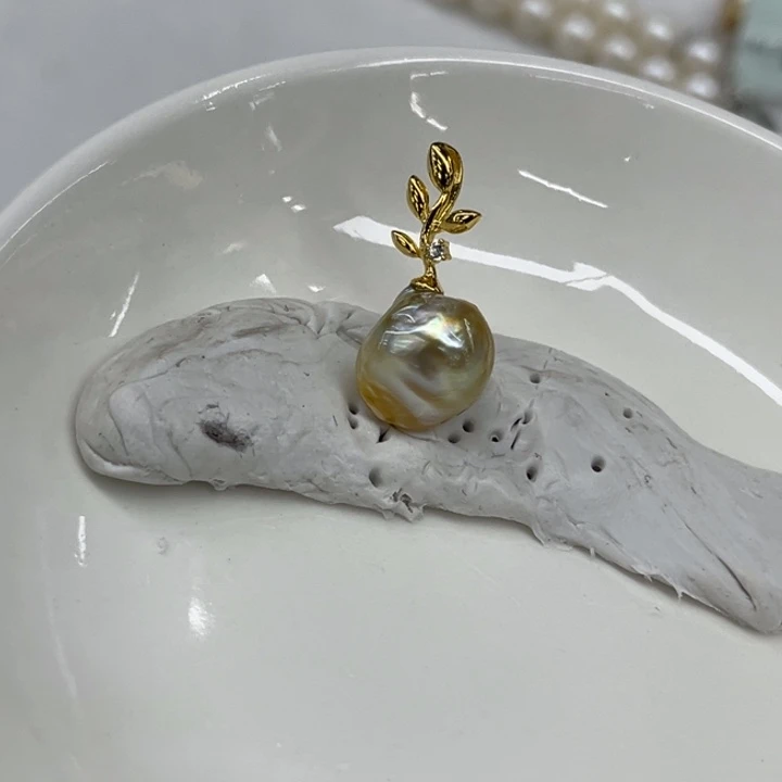 银S925镶嵌吊坠(不含链)海水珍珠