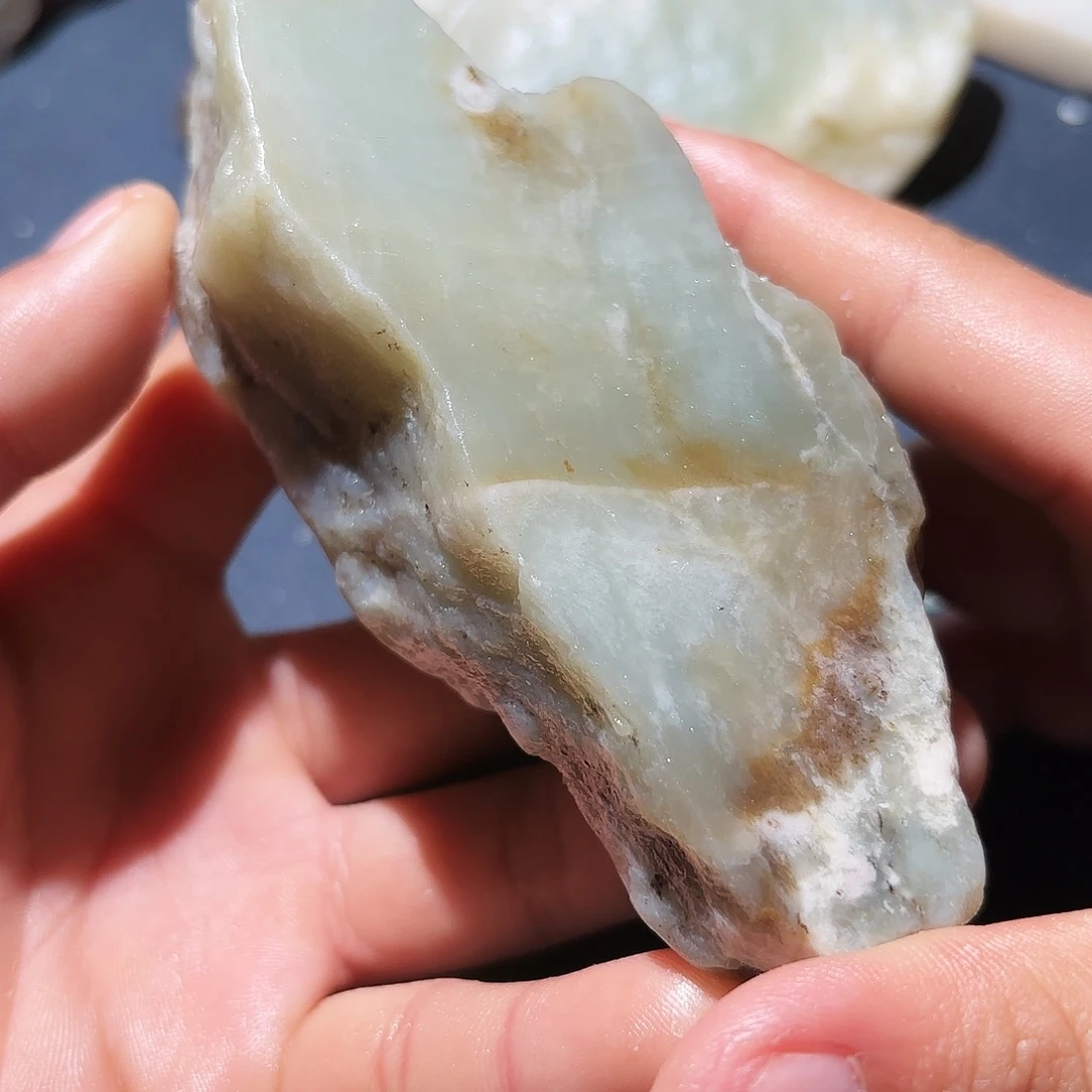 和田玉（糖玉）未镶嵌挂件