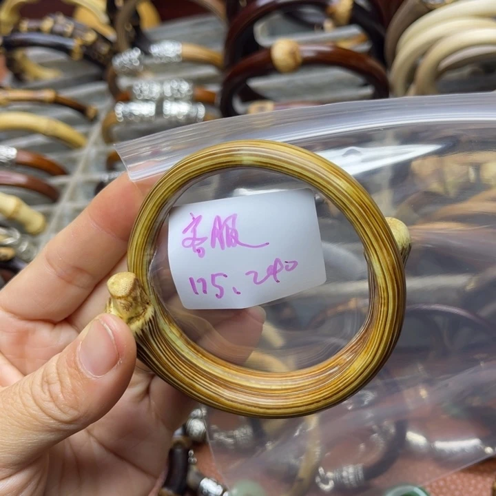 鸡翅木客**息我们在这里