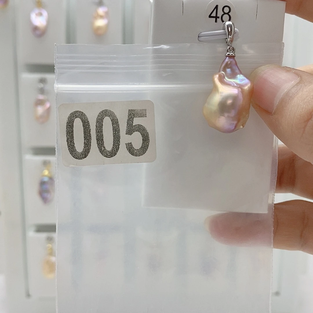 颈饰合金淡水珍珠