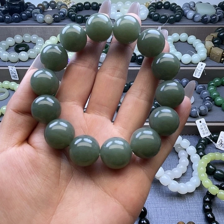 手链未镶嵌和田玉