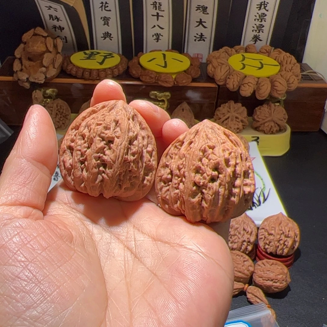 青***穆把件文玩核桃密纹