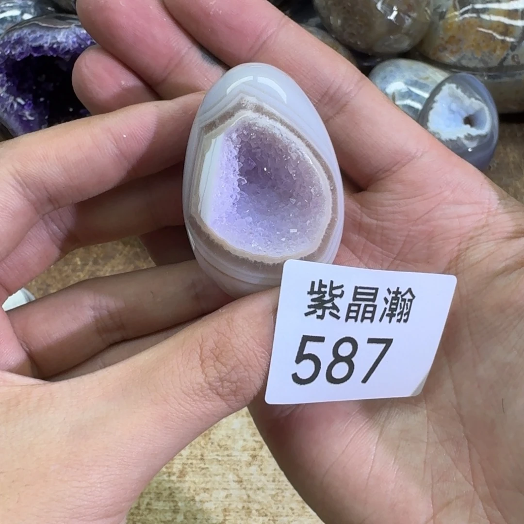 未镶嵌水晶大型摆件（非配饰）