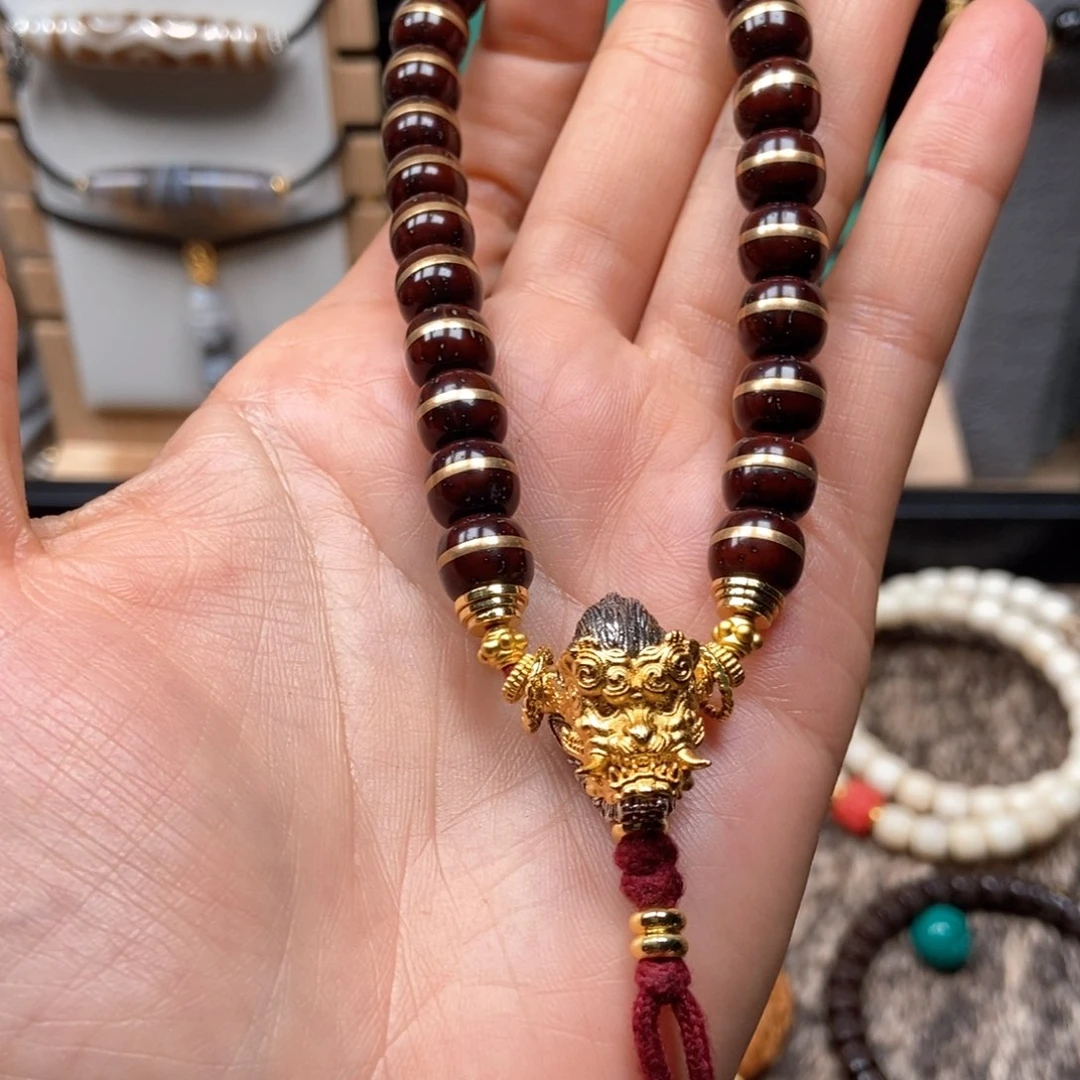 紫金钵盂菩提手串?****y紫金鼠手持