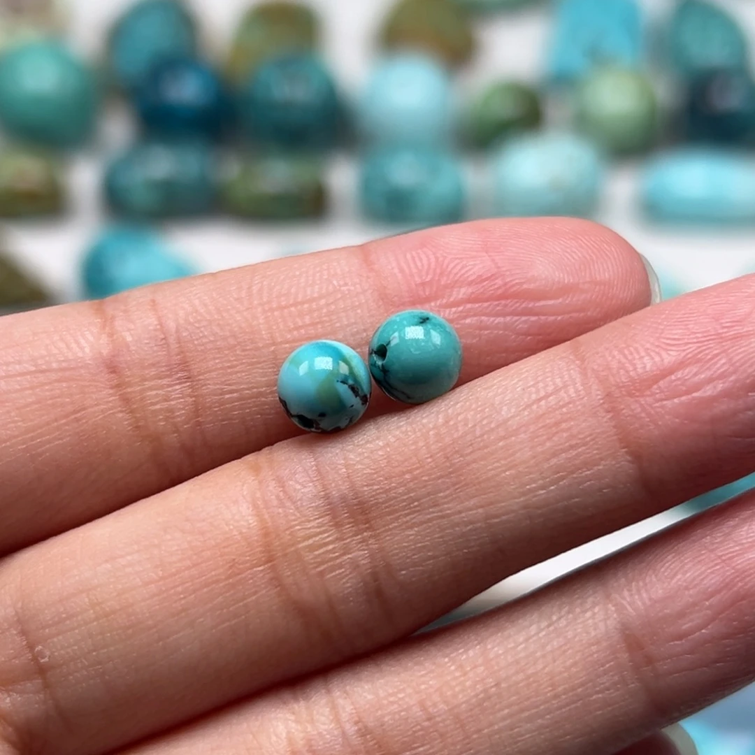 H***l未镶嵌绿松石珠宝奇石